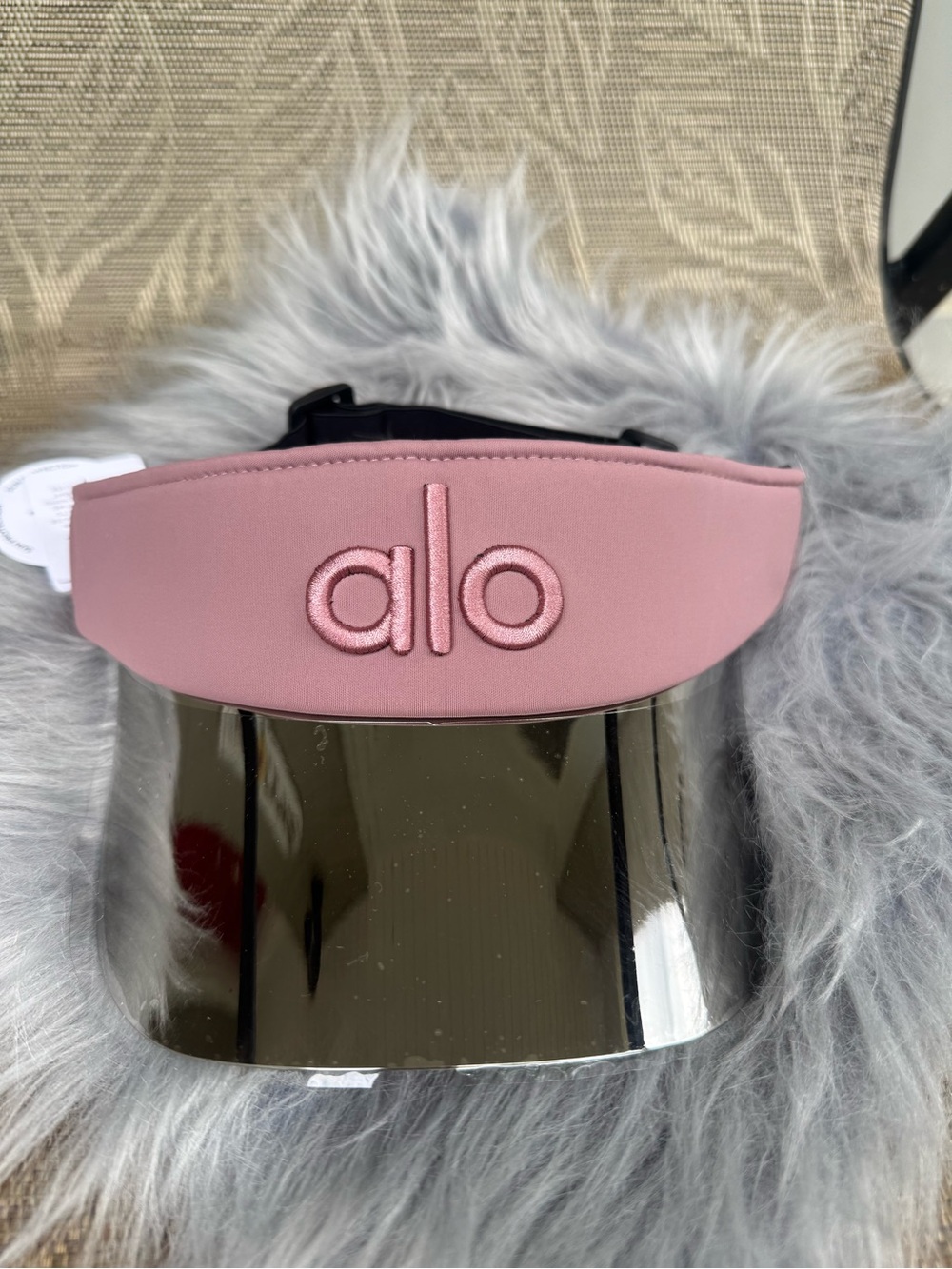 Alo Airlift Solar Visor Smoky Quartz